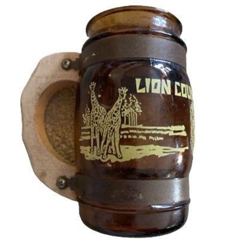 Kings Dominion Lions Country Safari Amber Wooden Handle Mug